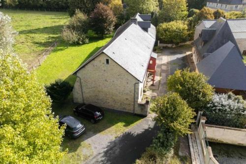 Stay in a Damigny Manor in Normandy