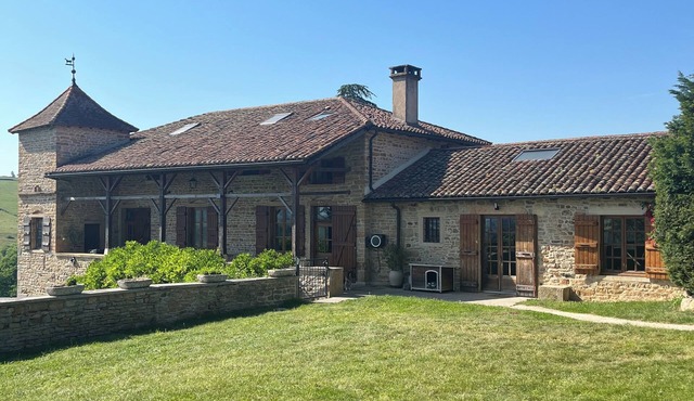Stone family home with swimming pool