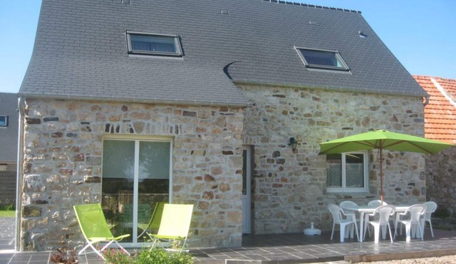 Stone house 6 pers, pets allowed, WiFi, private terrace
