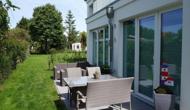 Strandperle - Idyllic location with terrace and garden in Wangerooge