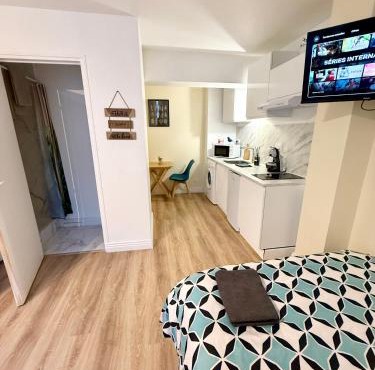 Studio Coconia RDC - Proche Centre & Gare - WiFi