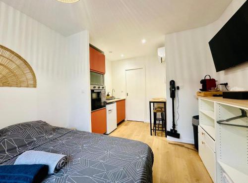 Studio confort centre-ville Clim Wifi Netflix
