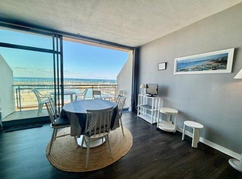 Studio de 33m² à Quiberon, vue mer, animaux acceptés, parking - FR-1-478-86