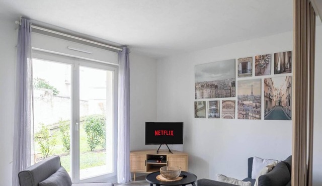 Studio JadOr gare le Bourget Paris Aeroport CDG