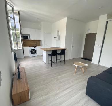 Studio neuf à Belle Ile près de l'embarcadère