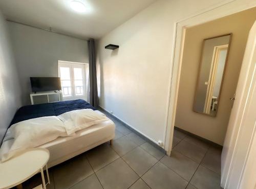 Studio SN8 - Centre-Ville Meaux - Proche Disneyland