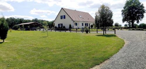 Suite familiale climatisée 80 m2 2 chambres distinctes LE CLOS DES PRAIRIES