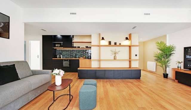 Superb Appartement: 3br/8p - Père Lachaise