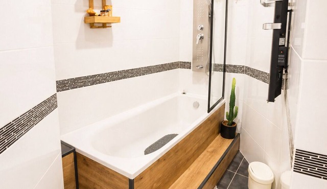 Superb designer T4 with patio
