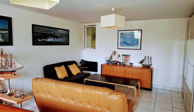 Superbe Appartement de 200m2,10 Pers, 3 Chambres, Jeux , Cuisine Pour les Pros