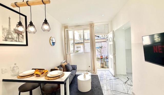 Superbe loft avec une belle cour privée
