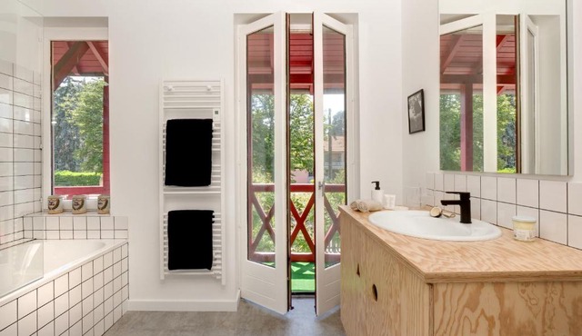 Superbe maison avec piscine aux portes de Vichy - Le Monde de Charlie