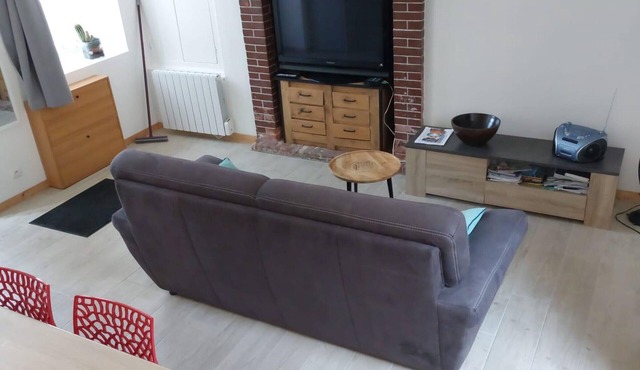 Terraced house in Barfleur with private courtyard - Pets allowed