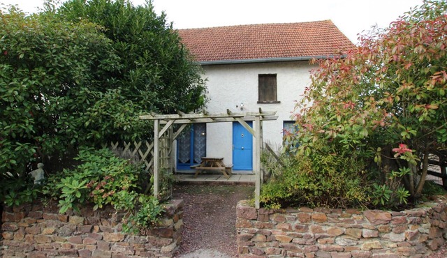 Terraced house in Cérences with Wifi and pets allowed