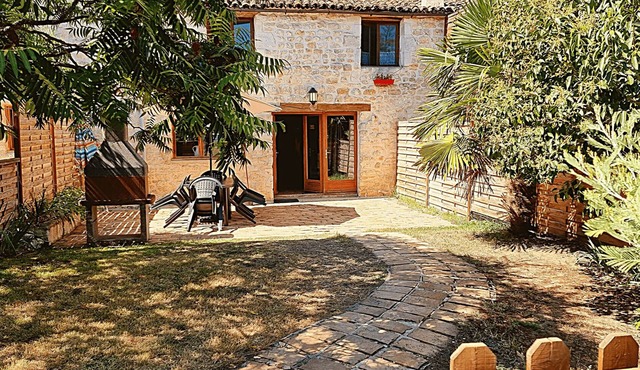 The Cellar. 3-bedroom house