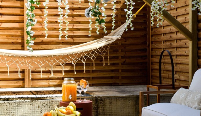 The Majestic Garden Suite