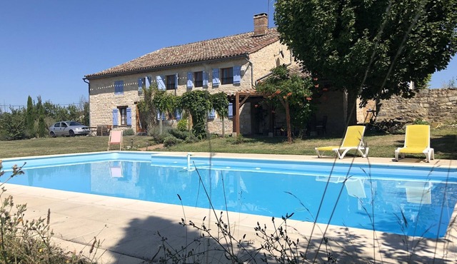 The Old Barn - rejuvenate in the beautiful French Countryside.! Dog Friendly.