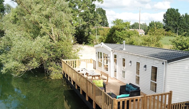 The Ondine Lodge - At the water's edge - Domaine des Etangs de la Bassée