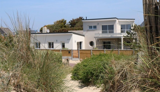 "The stopover" house 20 meters from the beach