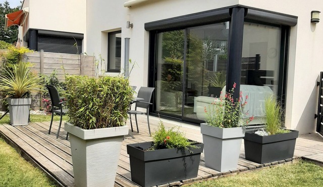 TI BIHAN housing >