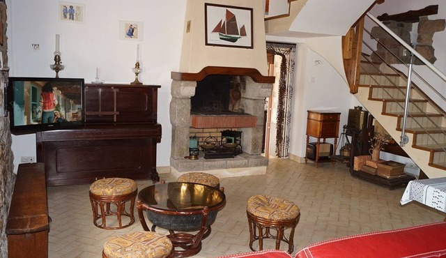 Ti-Min:a traditional house in Plougrescant - Bretagne Côtes d'Armor