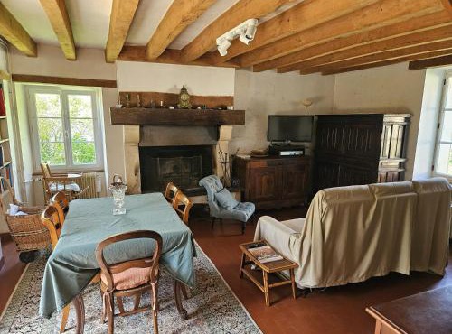 Traditionnal berrichonne house near Beauval Zoo and Loire Castles