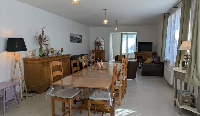 Two charming cottages near Orleans with garden and private parking