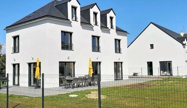 TY BRAZ - Very large house 3 minutes walk from the beach (Baie Quiberon side)