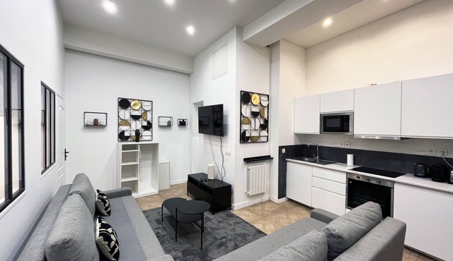 Urban Flat 66 - Pretty 3 bedroom in Paris
