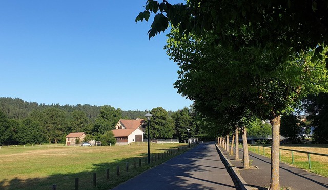 VERY NICE HOUSE with land in the heart of the Village le MALZIEU-VILLE