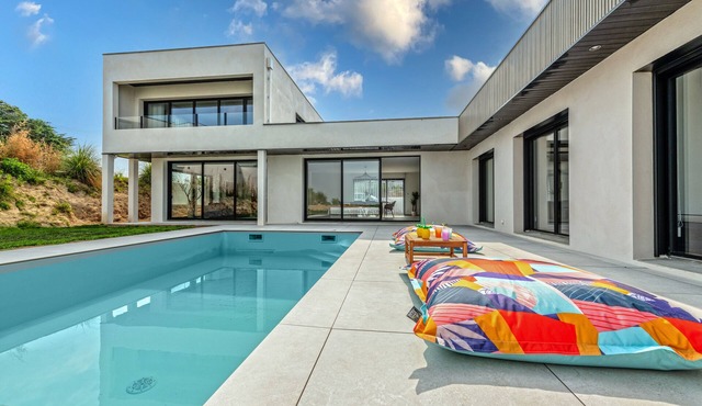 Villa vue mer Avec Piscine Pour 9 Pers. Accès PMR
