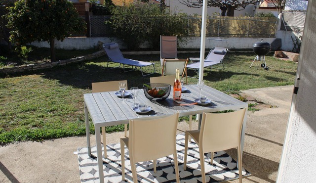 Villa d'Isa, 80 m2 house, air-conditioned, 2 bedrooms, Wi-Fi, 300 meters from the sea