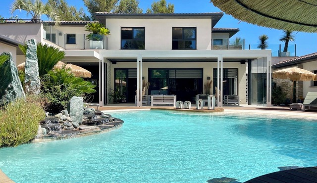 Villa Nirvana Luxury Escape