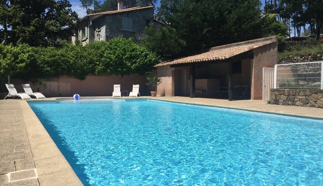 Villa Oléandre with Large Private Pool, Chassiers Ardèche