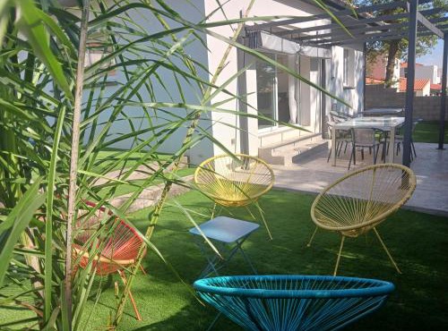 Villa T4 Cosy entre Mer, Montagne & Espagne avec Clim, Jardin, Billard & Barbecue