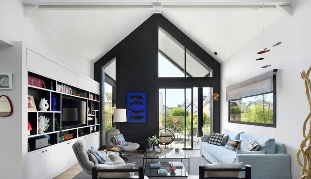 Villa with indoor pool in Sainte-Marine