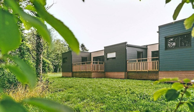 Villa with Private Terrace & Lake View