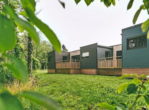 Villa with Private Terrace & Lake View
