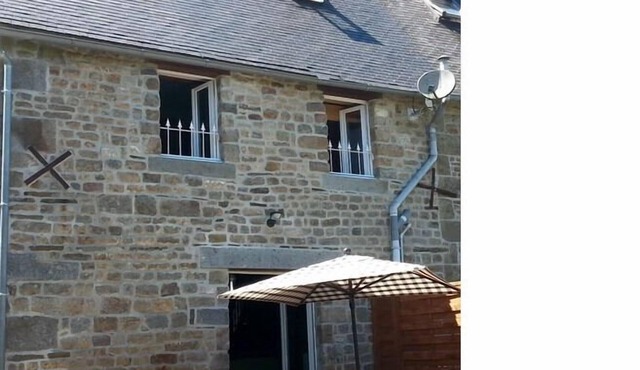 Wisteria Cottage 3 bedroom in the beautiful Normandie Countryside France