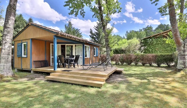 XL 3-Room Chalet for 4–6 People + TV