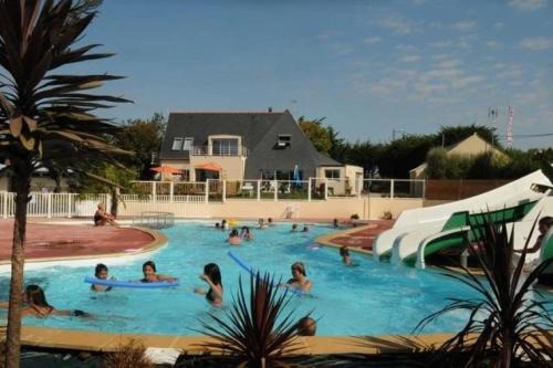 ZEcamping 3 à 500m de la plage parc aquatique toboggans dog friendly