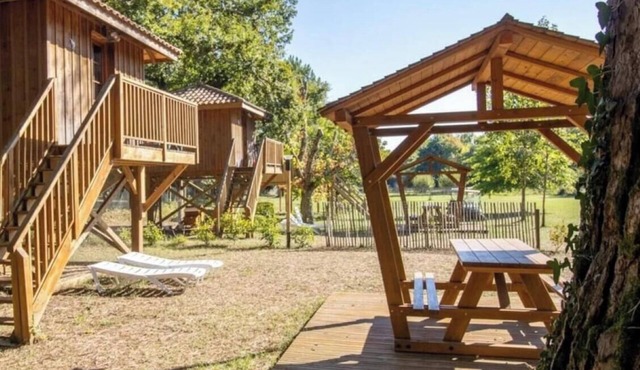 ZEcamping 4* animé piscine couverte dog friendly jacuzzi tente 2 pers