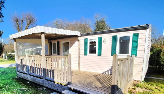 Zen 3-Room Mobile Home for 4 People + TV