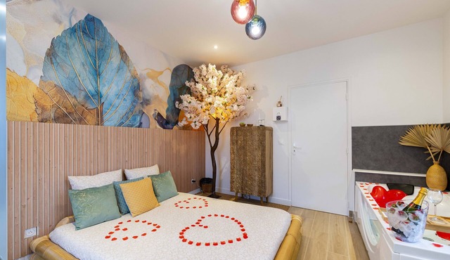 Zen Suite with Jacuzzi 15 minutes Disney