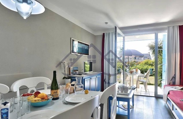 Ground floor apartment with garden