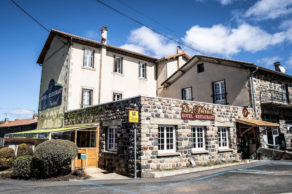Saint-Haon Hotel | Hôtel Restaurant le Foirail