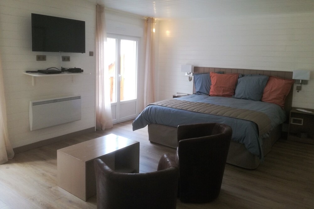 Lus-la-Croix-Haute House | l Acacia