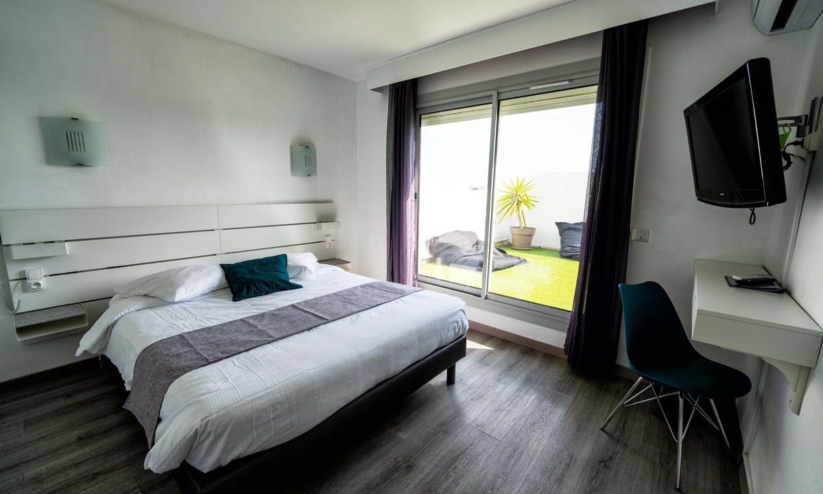 Canet-Plage Hotel | Hôtel Aquarius