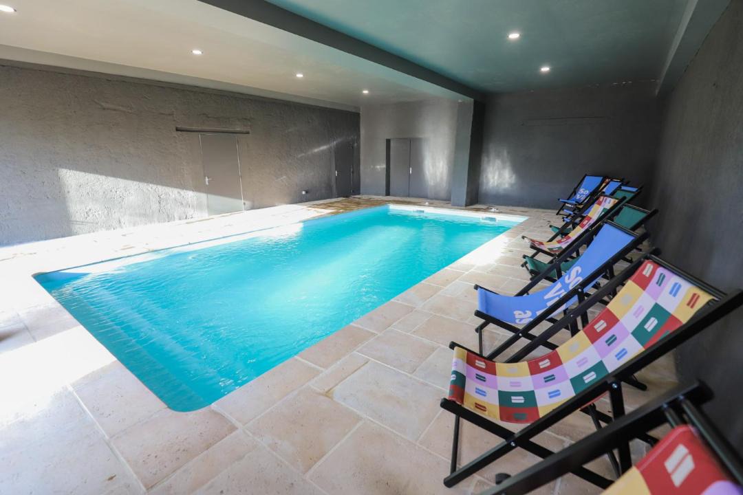 Saint-Leger-sur-Vouzance Villa | So Villa Vouzances 03 - Piscine interieure chauffee - Basket - 2h Lyon - 45 p