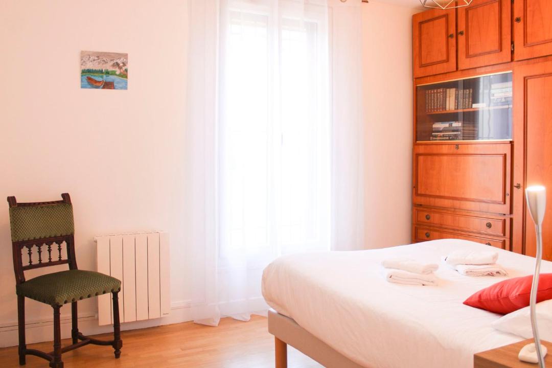 Drancy Apartment | Renovated 2-bedroom apartment